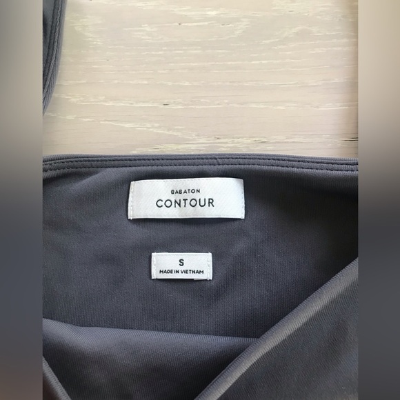 NWT Aritzia Babaton Contour Longsleeve Bodysuit ELEGANT CHARCOAL SZ S small - Picture 4 of 8